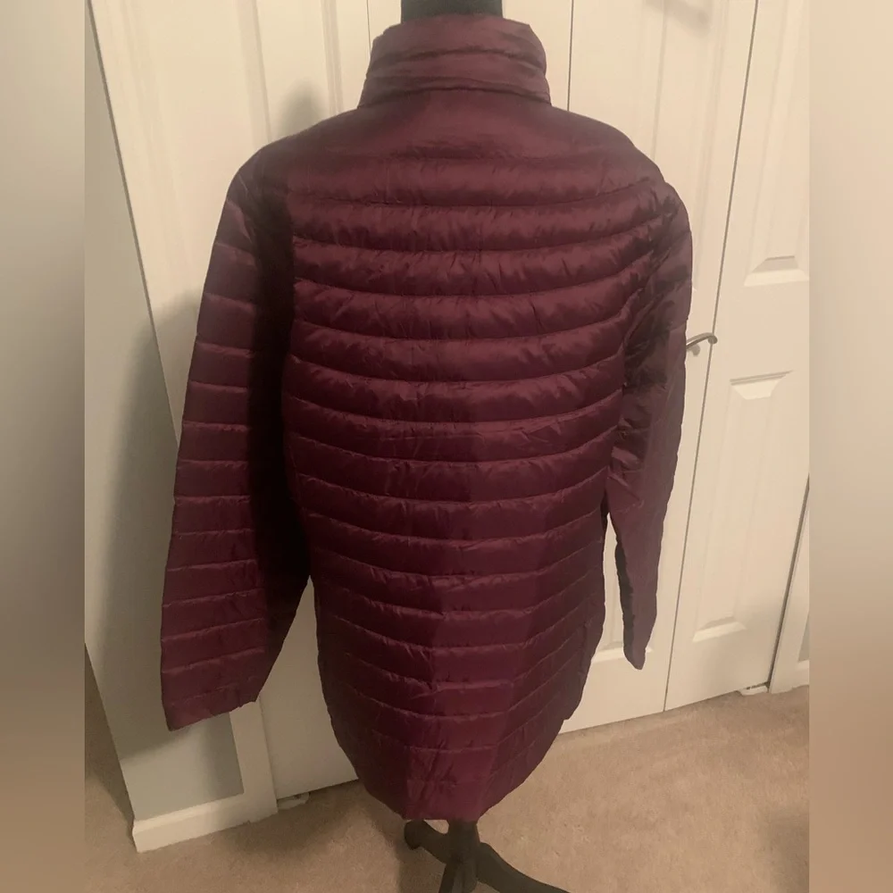 Ultra Lightweight Women’s jacket - Picture 2 of 8